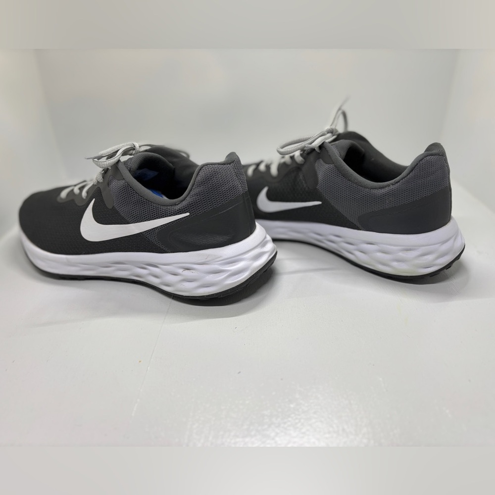 Nike Men's Revolution 6 running shoes in Iron Grey/White size 11.5w - Picture 4 of 9